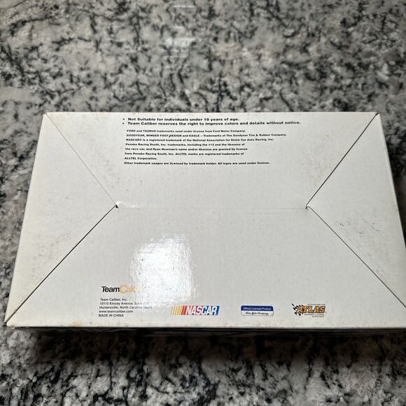 RYAN NEWMAN 2006 DODGE CHARGER ALLTEL DIECAST, 1/24 - Shelf Display - Signed - Picture 14 of 14